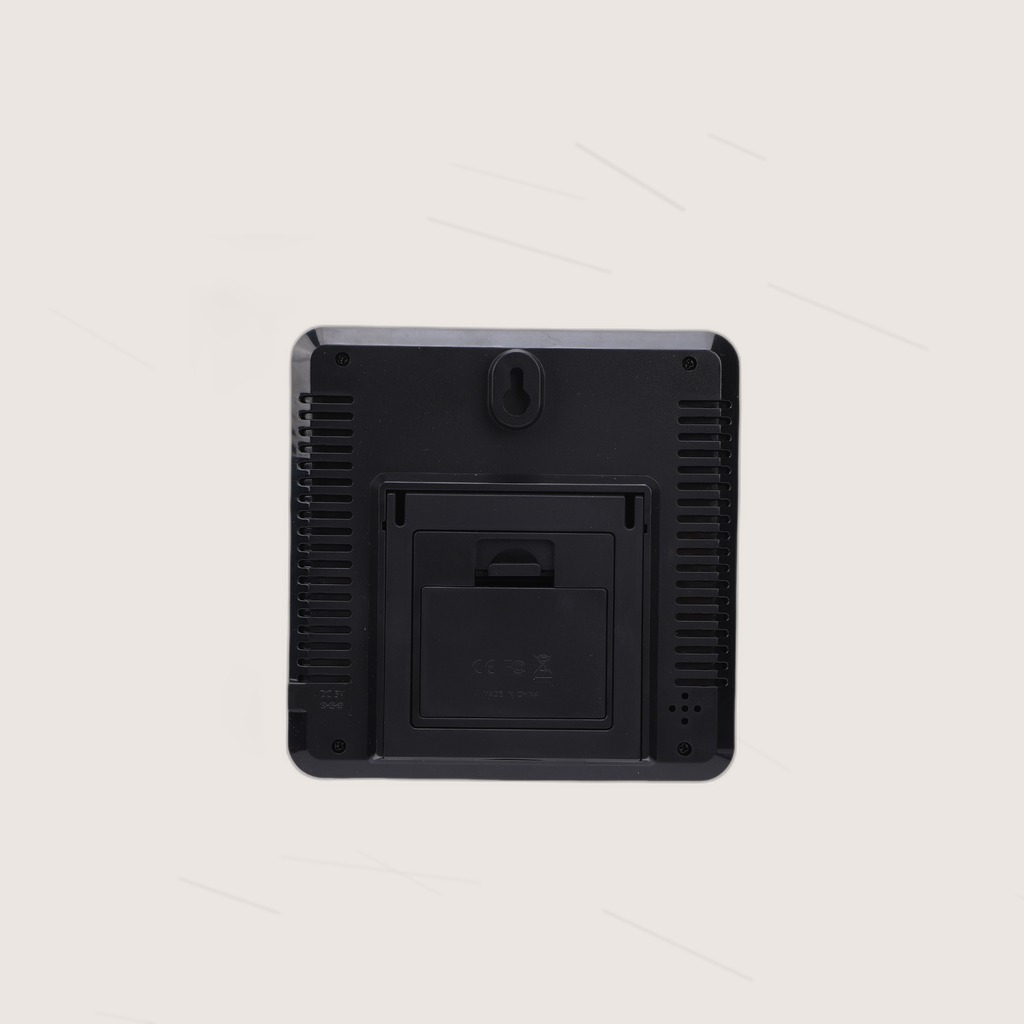 Digital Indoor Temperature And Humidity Timer, Featuring