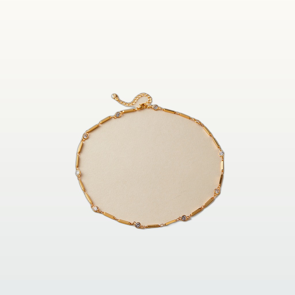 An Elegant And Uniquely Stylish Entry-level Luxury Necklace