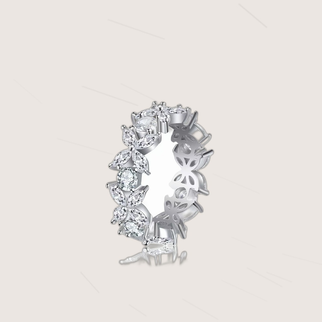Horseshoe Butterfly Ring With Pave-set Diamonds
