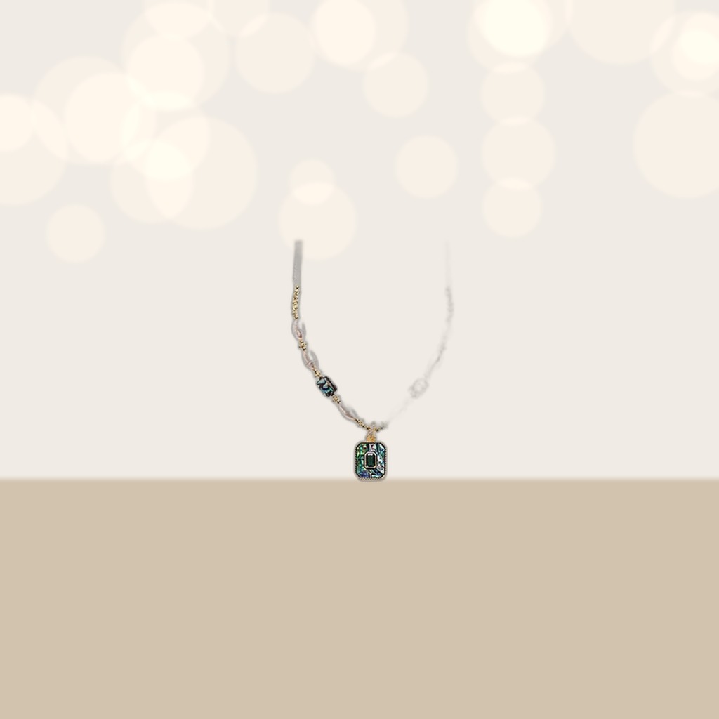 Natural Abalone Shell Pendant Choker Necklace