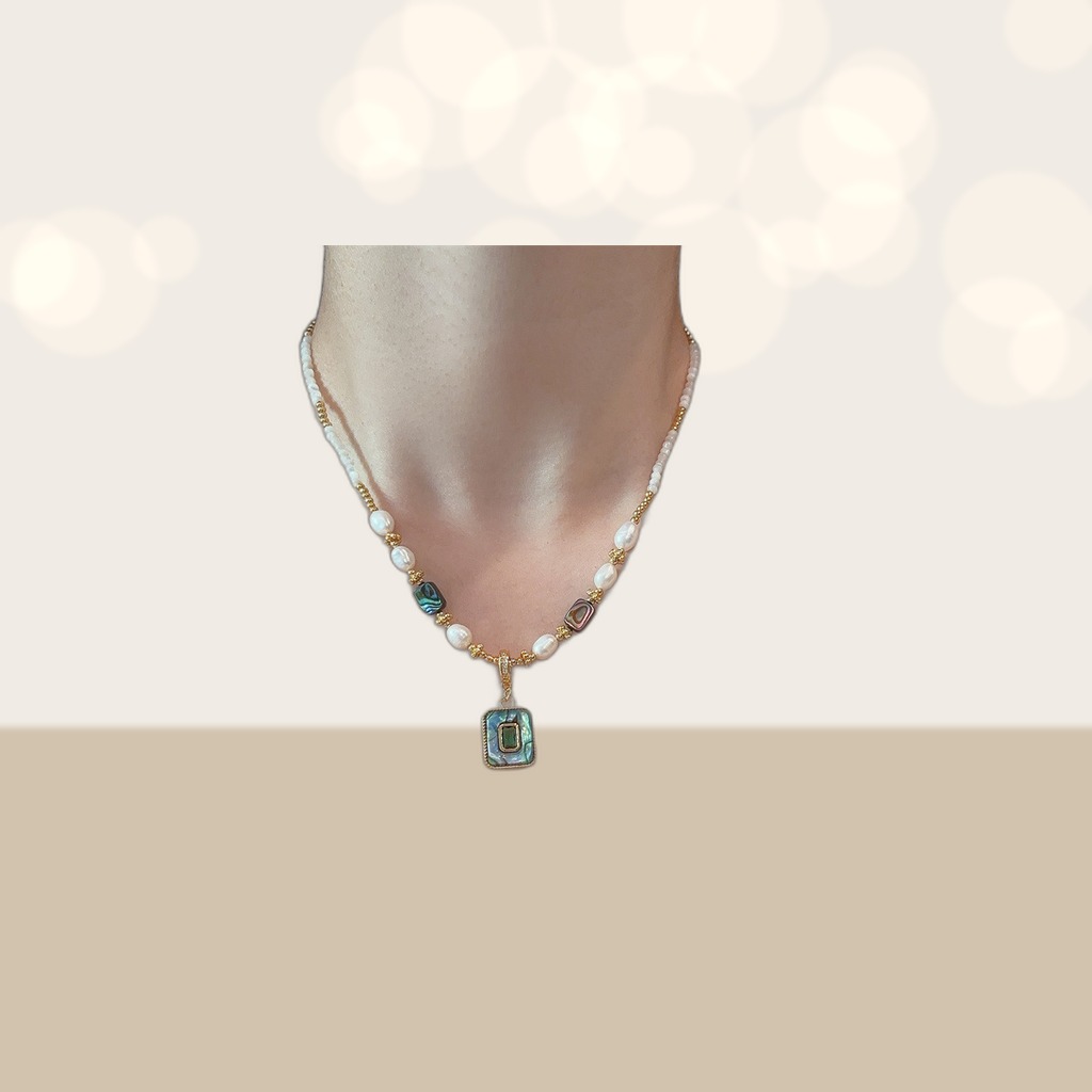 Natural Abalone Shell Pendant Choker Necklace