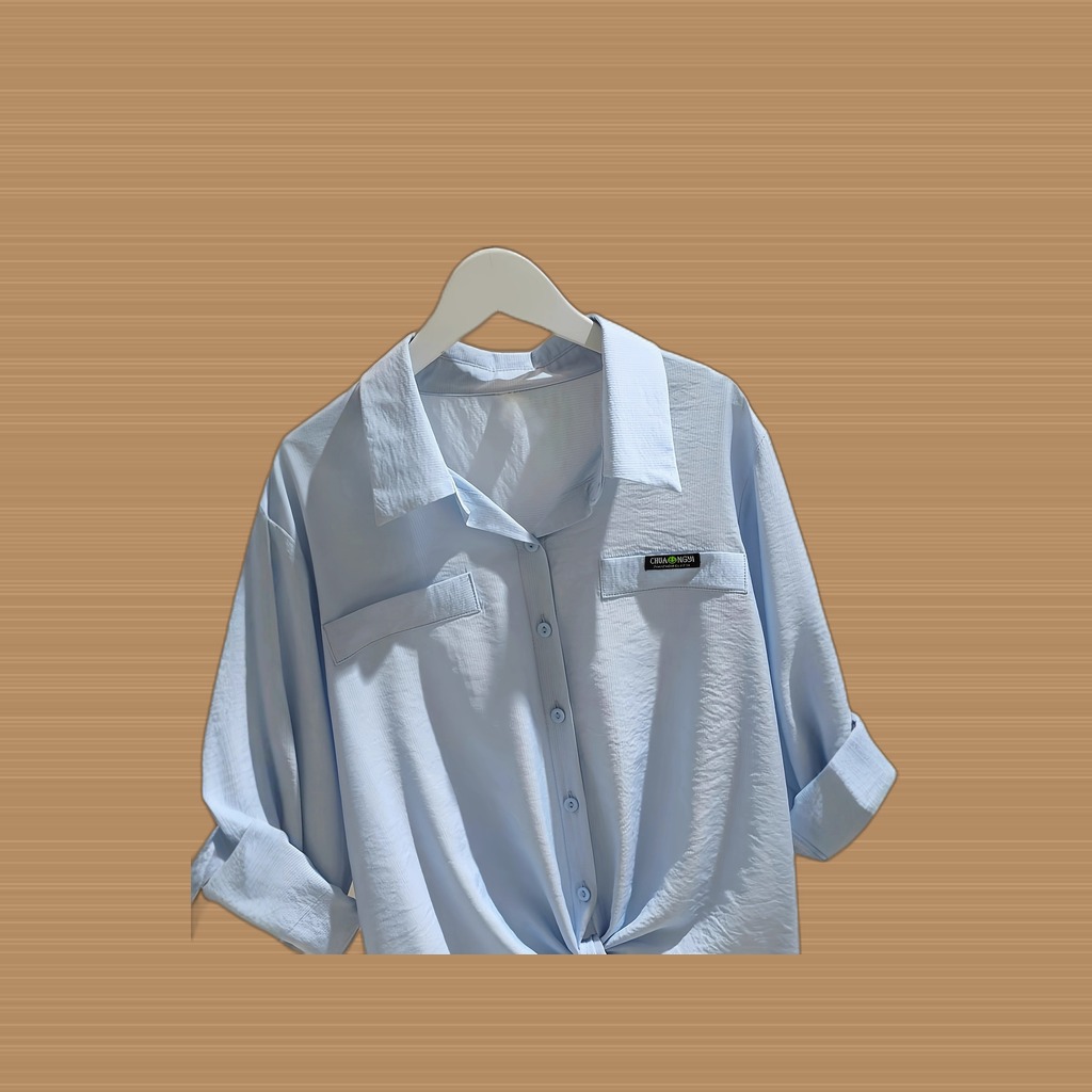 Womens Top With A Knotted Hem