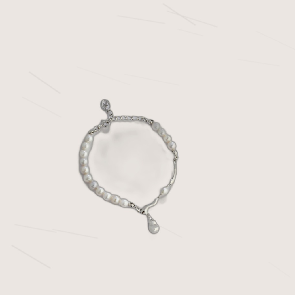 Adjustable Pearl-Style Waterdrop Bracelet