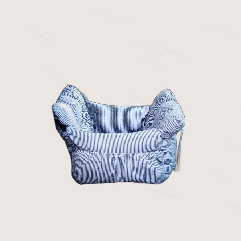 Small Dog Car Safety Nest