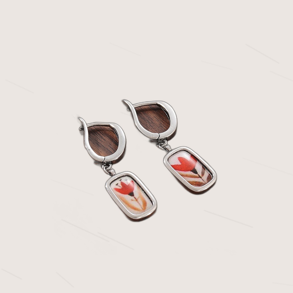 Popular Retro Fashion Creative Women's Earrings