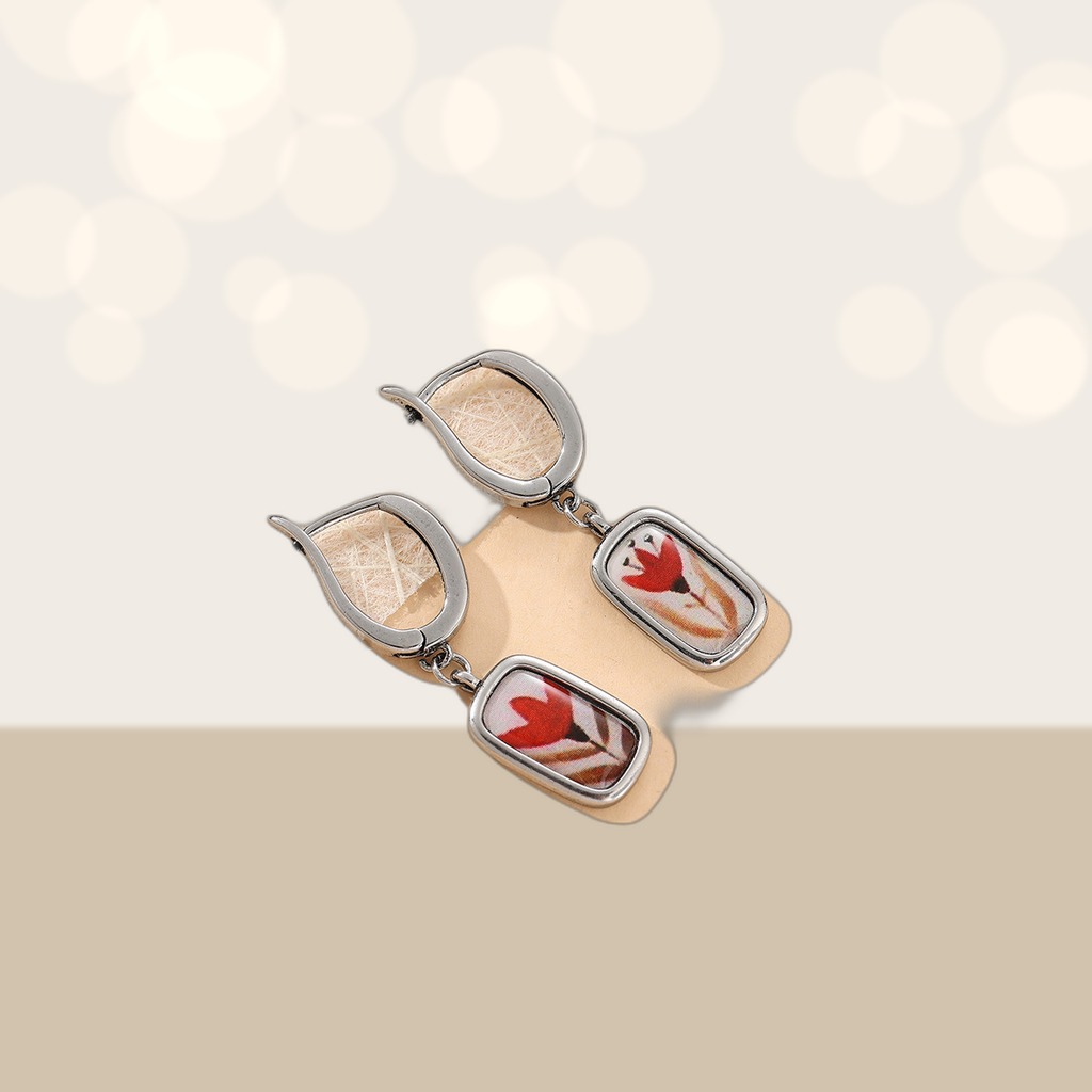 Popular Retro Fashion Creative Women's Earrings