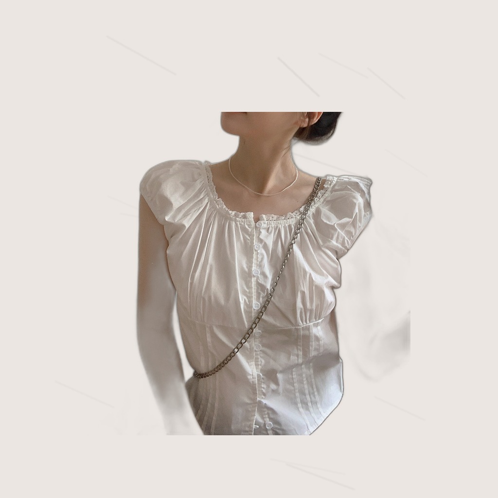 Lace-trimmed Single-breasted Blouse