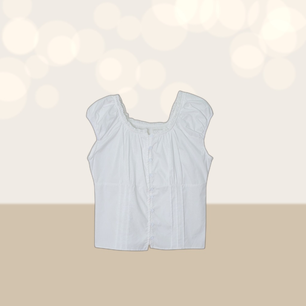 Lace-trimmed Single-breasted Blouse